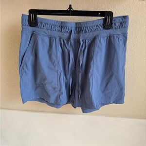 Lululemon Dance Studio High-Rise Short 3.5” in Oasis Blue Size 8